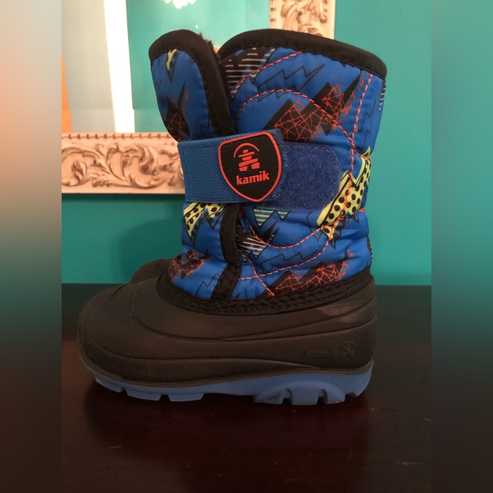 Kamik snow boots